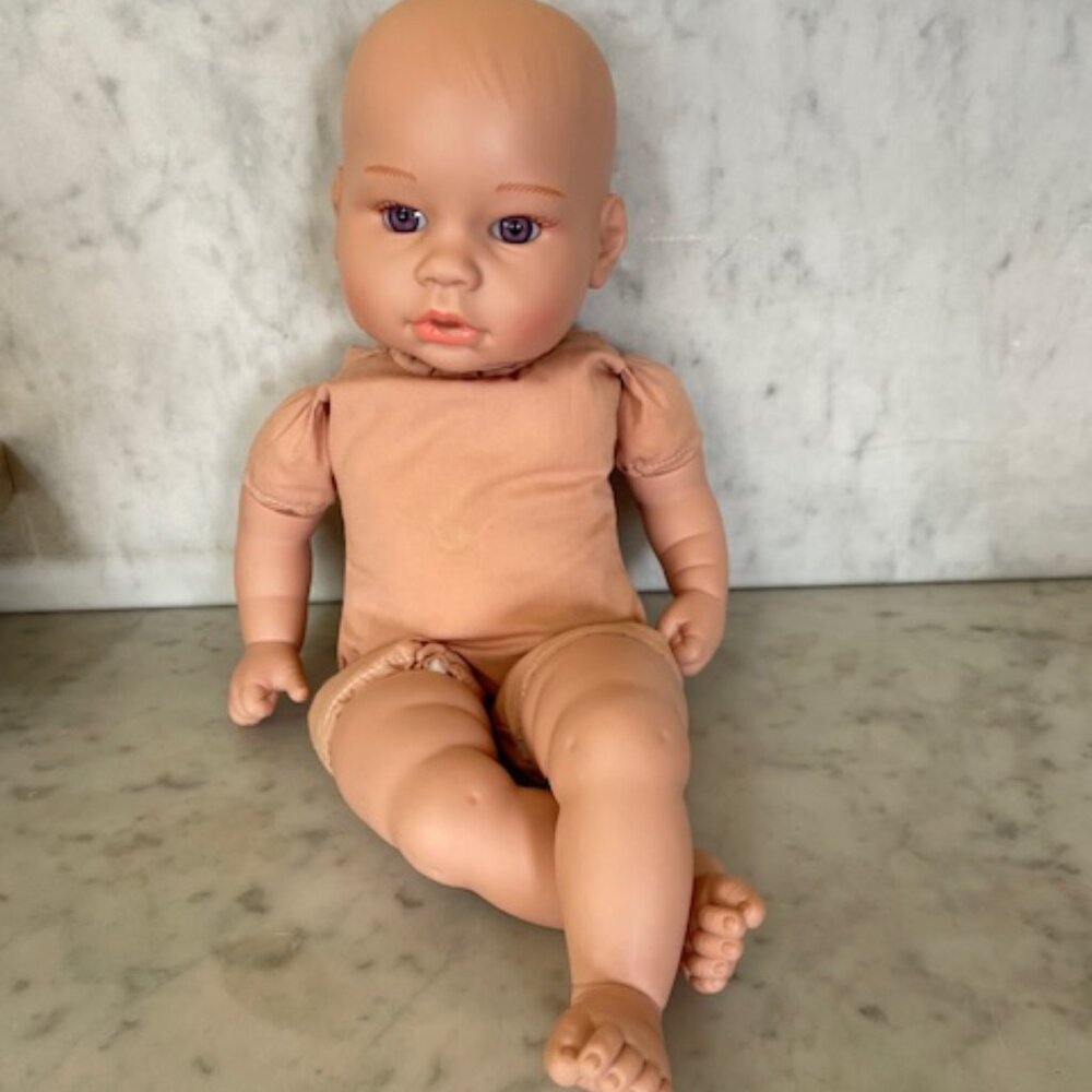 MADAME ALEXANDER 2018 Sweet Smiles 14-Inch Baby Doll